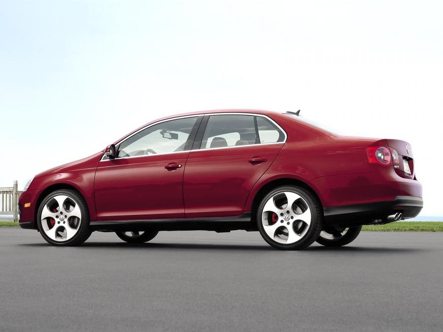  Volkswagen Jetta GLI 2006 года  (фото 15 из 22)